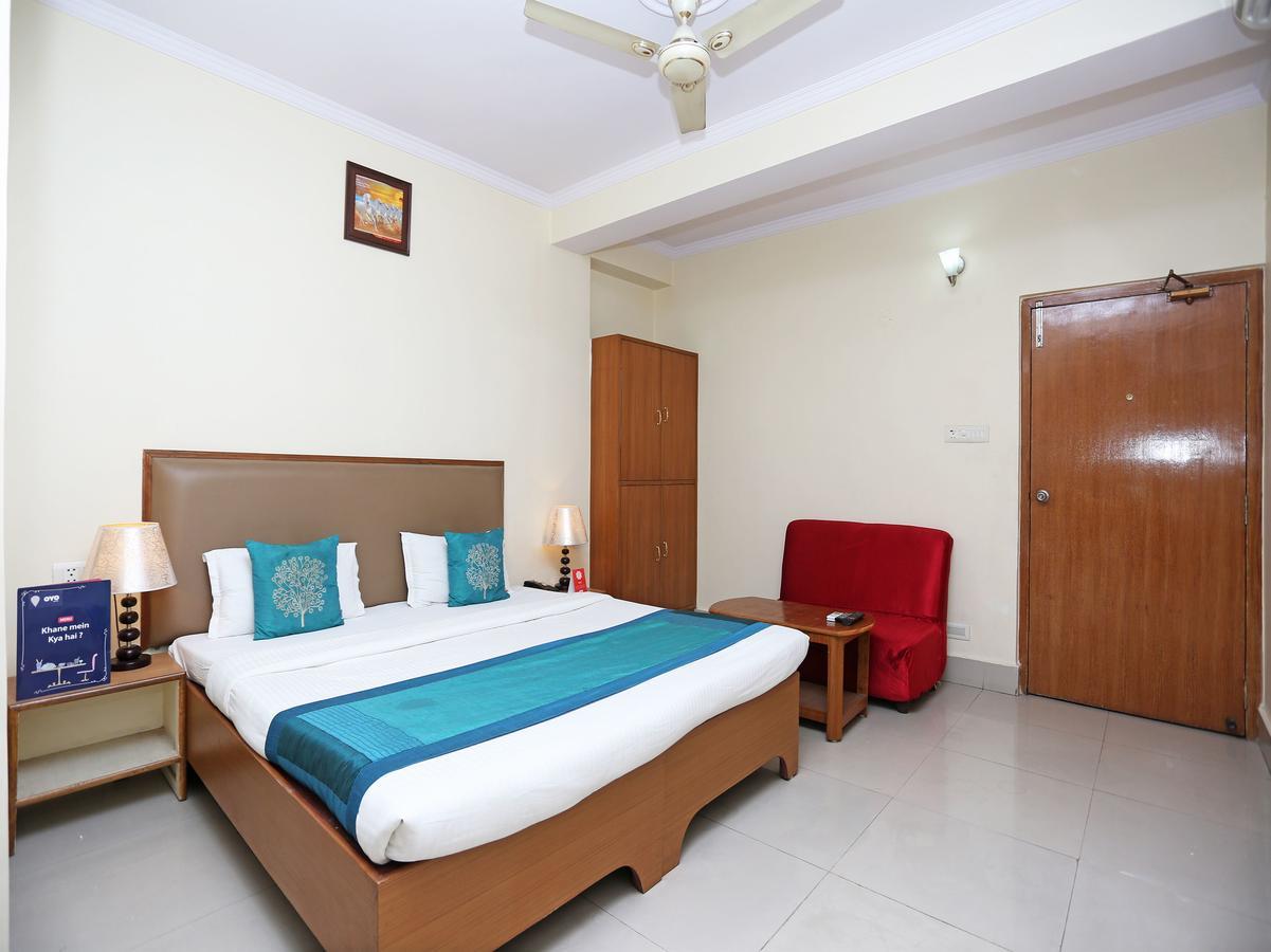 Oyo 10788 Hotel Harisons Continental Patna (Bihar) Bagian luar foto
